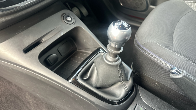 Renault Captur 1.2 TCE Dynamique S Nav 5dr Petrol Hatchback